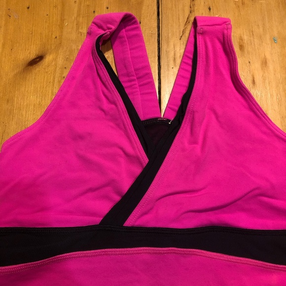 Lululemon Tank - Picture 5 of 6